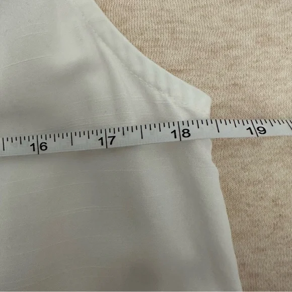 Anthropologie Women’s Sunday in Brooklyn White Sleeveless Tunic Blouse Size M - Picture 9 of 12